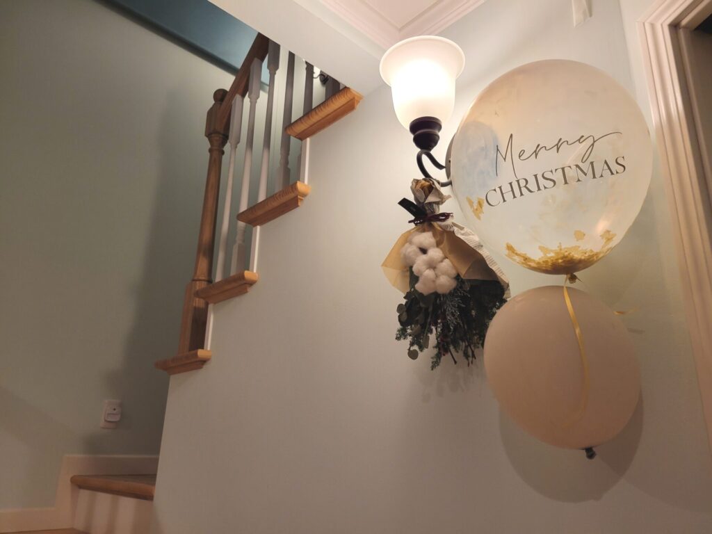 クリスマススワッグ